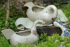 Three små birds from July 2014 kiln opening