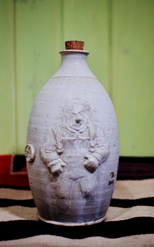 Jug 18