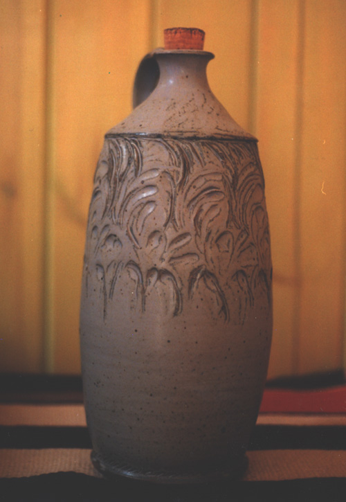 Jug 32