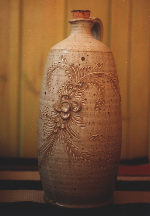 Jug 33